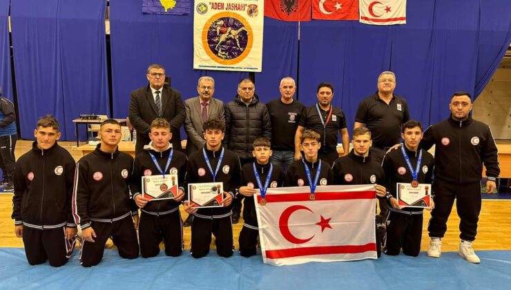 KKTC Güreş Milli Takımı’ndan büyük baṣarı – BRTK