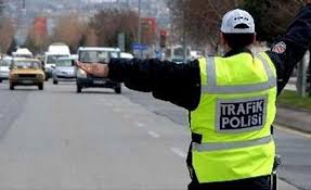 Lefkoşa, Gazimağusa, Girne, Güzelyurt ve İskele Polis Müdürlükleri eş zamanlı asayiş ve trafik denetimleri yaptı – BRTK