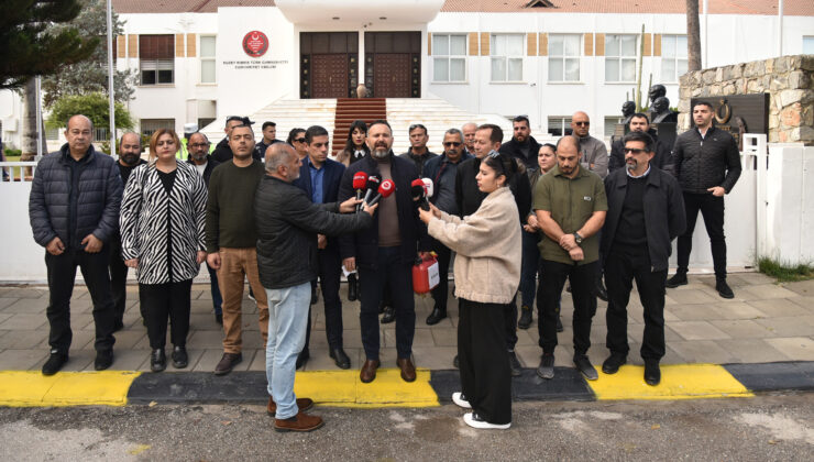KTAMS, Meclis önünde eylem yaptı, Töre’yi eleştirdi – BRTK