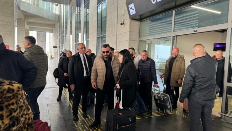 Yarın başlayacak İsias davası için bu sabah Gaziantep’e giden heyet, otobüslerle Adıyaman’a hareket etti – BRTK